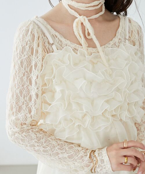 MAJESTIC LEGON（マジェスティックレゴン）の「チョーカー付シアーレーストップス（Tシャツ/カットソー・レディース・オフホワイト/アイボリー/ホワイト系その他2/ブラック系その他/ブラック・MEDIUM）」の3枚目の写真