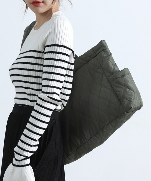 A4対応/大容量】肩掛けできるキルティングトートバッグ（トートバッグ