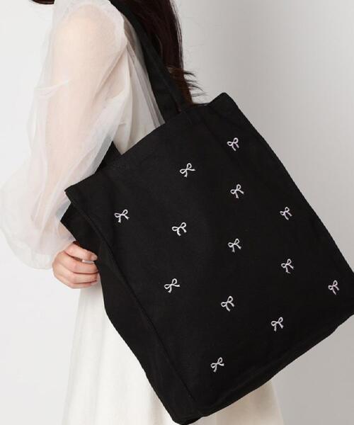 Ober Tashe(オーバータッシェ)の「リボン刺繍キャンバストートバッグ(トートバッグ・レディース・アイボリー/グレー/ブラック・FREE)」の7枚目の写真