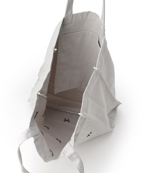 Ober Tashe(オーバータッシェ)の「リボン刺繍キャンバストートバッグ(トートバッグ・レディース・アイボリー/グレー/ブラック・FREE)」の13枚目の写真