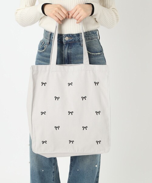 Ober Tashe(オーバータッシェ)の「リボン刺繍キャンバストートバッグ(トートバッグ・レディース・アイボリー/グレー/ブラック・FREE)」の18枚目の写真