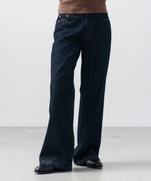 LURAKU（ルラク）の「【LURAKU】Semi-flared washed denim - セミフレアウォッシュデニム（デニムパンツ）」