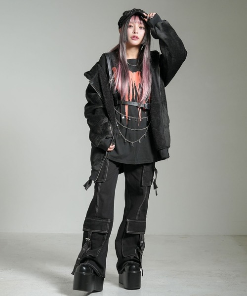 Diable baiser（ディアブルベーゼ）の「モコモコボアフードブルゾンコート（ブルゾン・レディース・ブラック/ベージュ・SMALL/MEDIUM/LARGE/LL/3L）」の3枚目の写真