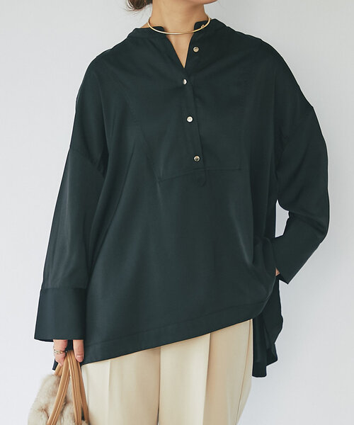 un dix cors(アンディコール)の「《上品な光沢》ヨーク切替サテン調ブラウス(シャツ/ブラウス・レディース・ブラック/カーキ/アイボリー・FREE)」の21枚目の写真