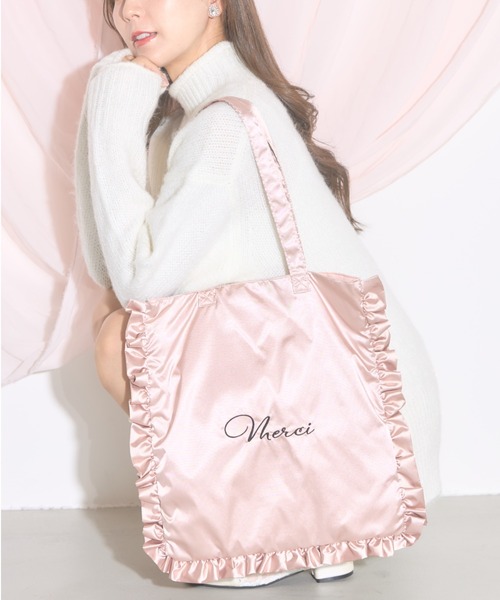 tocco closet(トッコ クローゼット)の「【ZOZO限定】フリルラウンドサテントートバッグ(トートバッグ・レディース・アイボリー/ブラック/ピンク/ボルドー・FREE)」の15枚目の写真