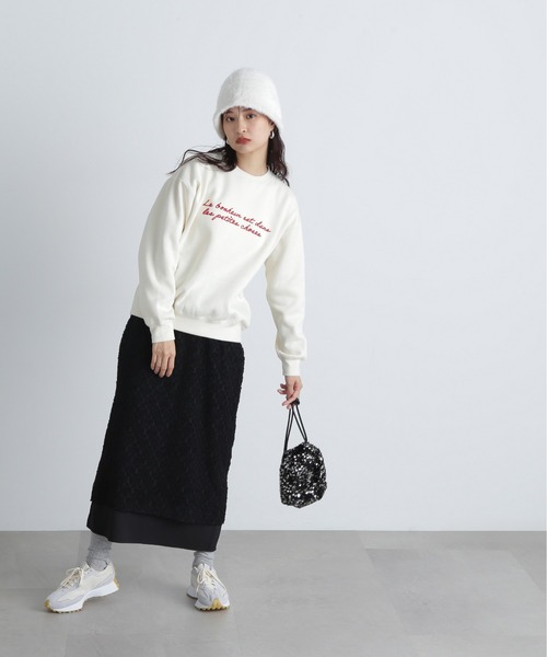 N.（N. Natural Beauty Basic）（エヌエヌナチュラルビューティーベーシック）の「◆ハンドライティング刺繍スウェット（スウェット・レディース・オフホワイト/スミクロ/イエロー・MEDIUM）」の6枚目の写真