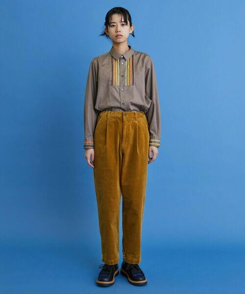 FRAPBOIS(フラボア)の「チャームシャツ(シャツ/ブラウス・レディース・ホワイト/グレイッシュベージュ・1/2)」の11枚目の写真