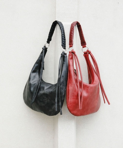 SENSE OF PLACE by URBAN RESEARCH（センスオブプレイスバイアーバンリサーチ）の「フェイクレザーヴィンテージハンドバッグ（ハンドバッグ・メンズ・ブラック/レッド・ONE）」の15枚目の写真