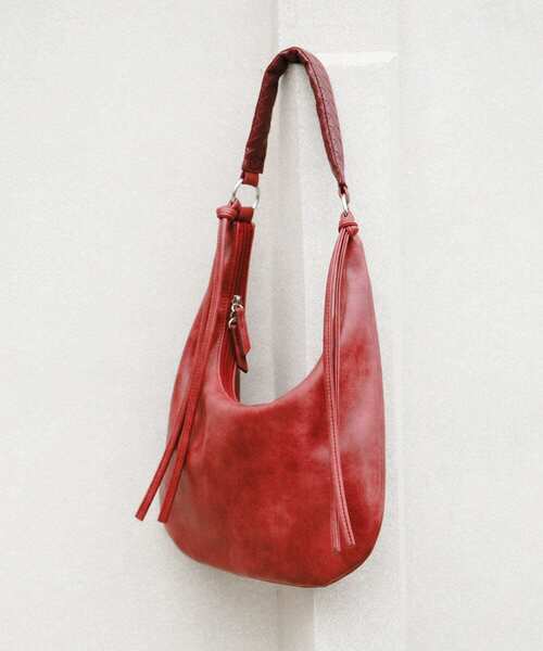 SENSE OF PLACE by URBAN RESEARCH（センスオブプレイスバイアーバンリサーチ）の「フェイクレザーヴィンテージハンドバッグ（ハンドバッグ・メンズ・ブラック/レッド・ONE）」の21枚目の写真