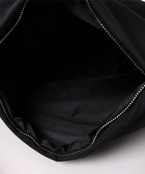 OUTDOOR PRODUCTS（アウトドアプロダクツ）の「OUTDOOR PRODUCTS/アウトドアプロダクツ　結びリボンハンドバッグ（ハンドバッグ・レディース・アイボリー/ブラック/ベージュ・ONE SIZE）」の8枚目の写真