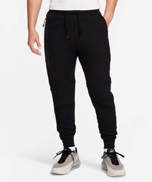 NIKE（ナイキ）の「《セットアップ対応商品》ナイキ スポーツウェア テック フリース メンズ スリムフィット ジョガー / Nike Sportswear Tech Fleece Men's Slim Fit Joggers FB8003-010 Black（スウェットパンツ・メンズ）」