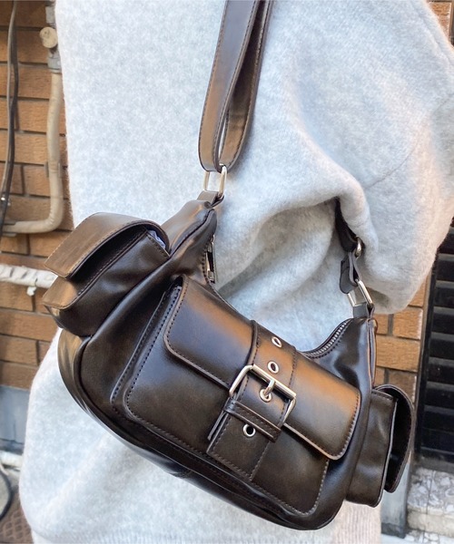 WEGO（ウィゴー）の「WEGO/ハトメベルトポケットショルダー（ショルダーバッグ・レディース・ブラウン/ブラック/レッド・FREE）」の5枚目の写真