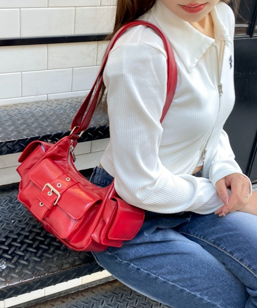 WEGO（ウィゴー）の「WEGO/ハトメベルトポケットショルダー（ショルダーバッグ・レディース・ブラウン/ブラック/レッド・FREE）」の7枚目の写真