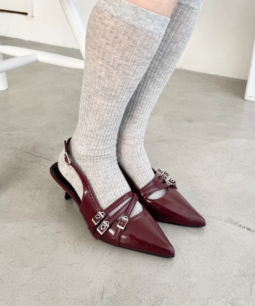 Loueme（ルエム）の「メニーベルトポインテッドミュールパンプス（パンプス・レディース・シルバー/ブラック/レッド・24.5cm/23.5cm）」の20枚目の写真