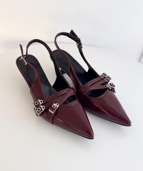 Loueme（ルエム）の「メニーベルトポインテッドミュールパンプス（パンプス・レディース・シルバー/ブラック/レッド・24.5cm/23.5cm）」の19枚目の写真