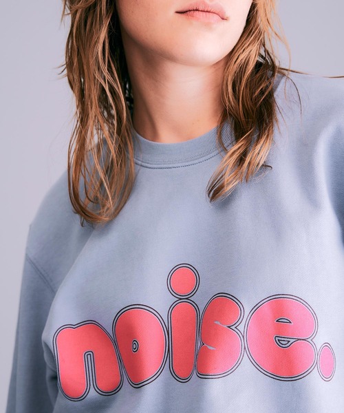 NOISE MAKER（ノイズメーカー）の「noiseロゴプリントスウェット（スウェット・レディース・ブラック/ブルー・S/M/L）」の2枚目の写真