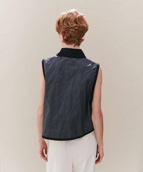 LAVENHAM(ラベンハム)の「Unwadded Cropped Raydon Gilet Womens / アンワディッド クロップド レイドン ジレ ウィメンズ(ベスト・レディース・ブラック/ブラウン系その他/ライトベージュ・8/10/6/12)」の8枚目の写真