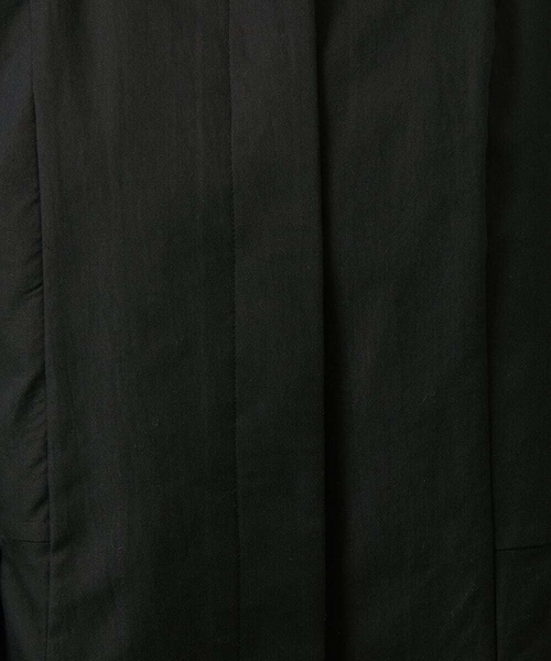 Jocomomola(ホコモモラ)の「裏地プリントノーカラーロングコート(ノーカラーコート・レディース・ブラック/ライラック/ベージュ・42/40)」の15枚目の写真