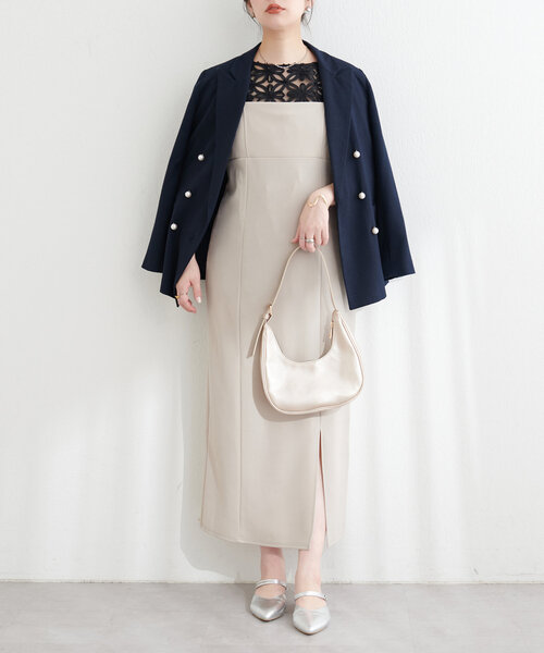 natural couture(ナチュラルクチュール)の「【WEB限定】チュールフラワーVネックベスト(キャミソール・レディース・アイボリー/ブラック・FREE)」の17枚目の写真