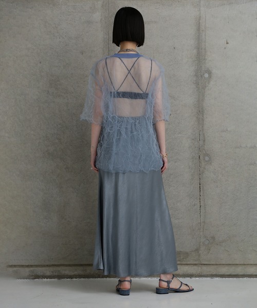 CHIGNON（シニヨン）の「(CHIGNON)チュールワッシャーTシャツ（Tシャツ/カットソー・レディース・ブルー/ブラウン・ONE SIZE）」の13枚目の写真