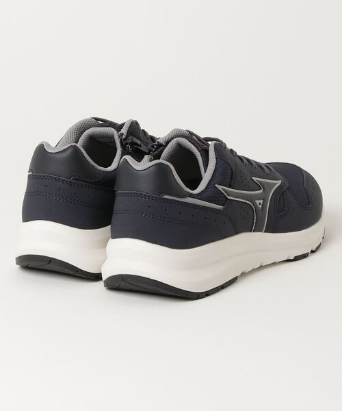 MIZUNO（ミズノ　）の「ミズノ  ウエーブフリーライド2 SW_（スニーカー・メンズ・ネイビー・25.5cm/26.5cm/27.5cm/25.0cm/26.0cm/27.0cm/24.5cm）」の2枚目の写真