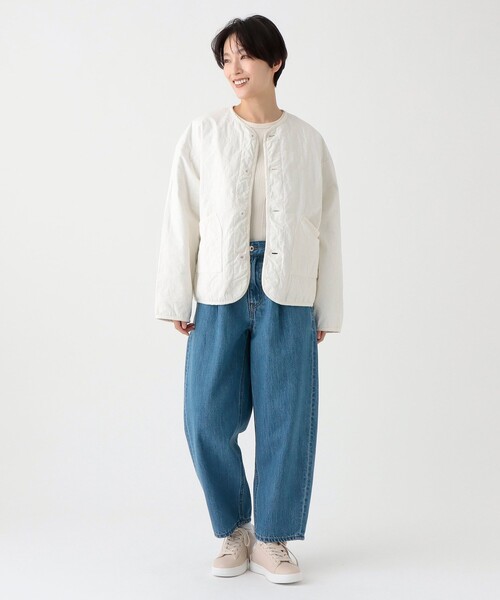 Afternoon Tea(アフタヌーンティー)の「リバーシブルキルティングジャケット(ベスト・レディース・オフホワイト・MEDIUM)」の4枚目の写真