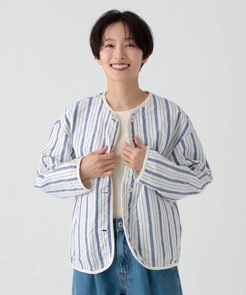 Afternoon Tea(アフタヌーンティー)の「リバーシブルキルティングジャケット(ベスト・レディース・オフホワイト・MEDIUM)」の5枚目の写真