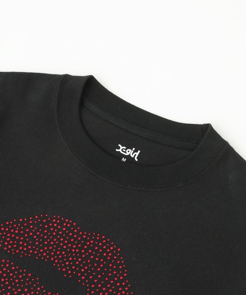 X-girl（エックスガール）の「RHINESTONE LIP S/S TEE（Tシャツ/カットソー・レディース・ホワイト/ブラック・L/S/M）」の4枚目の写真
