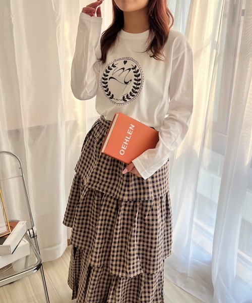 merrylatte(メリーラテ)の「オーバルロゴロンT/長袖Tシャツ(Tシャツ/カットソー・レディース・ホワイト・MEDIUM)」の1枚目の写真