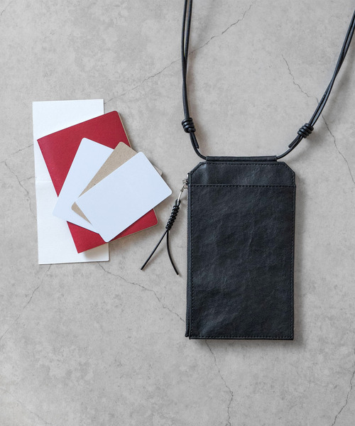 Senti(センティ)の「SENTI センティ / Dyneema(R) Leather TRAVEL SHOULDER BAG 超軽量ダイニーマレザートラベルショルダーバッグ / 3032(ショルダーバッグ・メンズ・ブラック系その他/ブラック・FREE)」の11枚目の写真