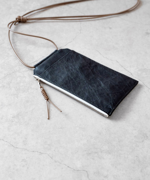 Senti(センティ)の「SENTI センティ / Dyneema(R) Leather TRAVEL SHOULDER BAG 超軽量ダイニーマレザートラベルショルダーバッグ / 3032(ショルダーバッグ・メンズ・ブラック系その他/ブラック・FREE)」の14枚目の写真