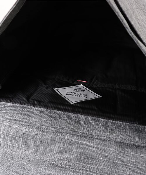 Herschel Supply（ハーシェルサプライ）の「【Herschel Supply/ハーシェルサプライ】 CITY BACKPACK 11376（バックパック/リュック・メンズ・その他6/その他4/その他1/その他2/その他3/その他5・FREE）」の9枚目の写真