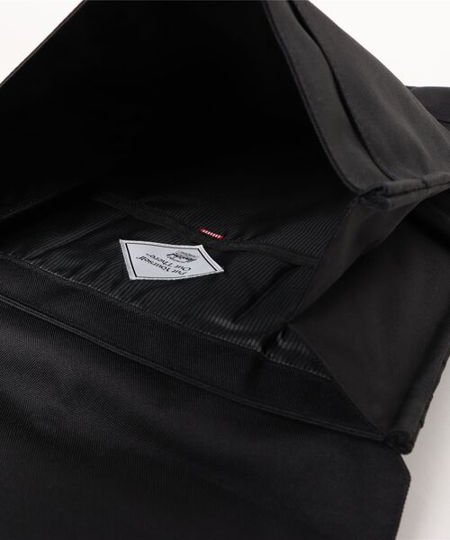 Herschel Supply（ハーシェルサプライ）の「【Herschel Supply/ハーシェルサプライ】 CITY BACKPACK 11376（バックパック/リュック・メンズ・その他6/その他4/その他1/その他2/その他3/その他5・FREE）」の13枚目の写真