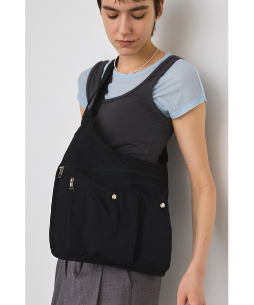 un/neu（アンノイ）の「スリムベストショルダー / フィッシングライクベスト / 撥水機能付き（ボディバッグ/ウエストポーチ・レディース・ブラック/ベージュ・FREE）」の9枚目の写真