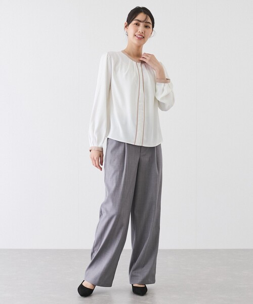 Jayro(ジャイロ)の「配色パイピングブラウス(シャツ/ブラウス・レディース・ホワイト系その他/ブルー/ネイビー・M)」の7枚目の写真