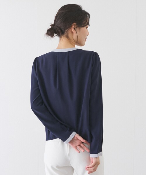 Jayro(ジャイロ)の「配色パイピングブラウス(シャツ/ブラウス・レディース・ホワイト系その他/ブルー/ネイビー・M)」の18枚目の写真