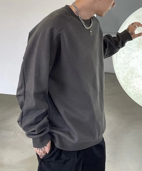 CERCA（チェルカ）の「【NOWLE】無地 シンプル クルーネック トレーナー/スウェット（スウェット・メンズ・チャコールグレー/アッシュグレー/ホワイト・MEDIUM/LARGE/X-LARGE）」の3枚目の写真
