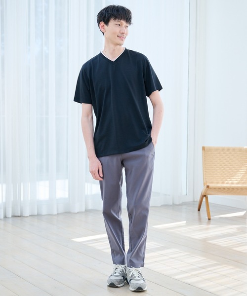 Arnold Palmer(アーノルドパーマー)の「リネンタッチ Vネック Tシャツ(Tシャツ/カットソー・メンズ・ホワイト/グレイッシュベージュ/ブラック・L/M/LL)」の18枚目の写真