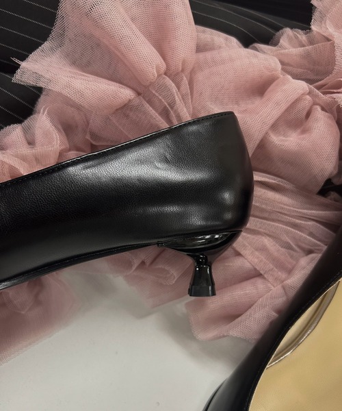 et.UNiVER(エトユニベール)の「Sleek Metallic Pumps(パンプス・レディース・シルバー/ブラック/チャコール・S/M/L/LL)」の7枚目の写真