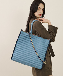 LeSportsac（レスポートサック）の「LG CHAIN QUILT TOTE ギャラクティックスカイデニム（トートバッグ）」