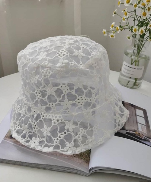 VIBGYOR（ヴィブジョー）の「pur chouchou/花柄 レース バケットハット P4269（ハット・レディース・ブラック/ホワイト・FREE）」の8枚目の写真