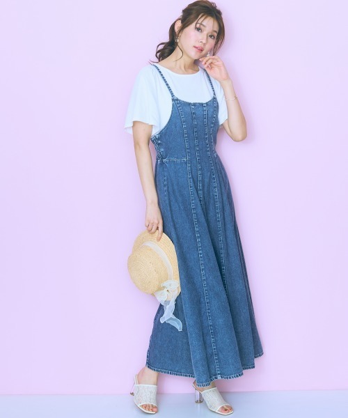 marun（マルン）の「＜大きいサイズ＞後編み上げデニムキャミワンピース marun（ワンピース・レディース・ブラック/ブルー・4L/3L/L/5L/LL）」の2枚目の写真