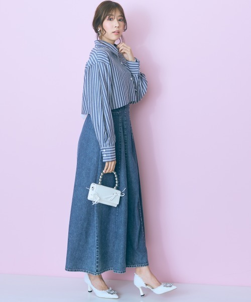 marun（マルン）の「＜大きいサイズ＞後編み上げデニムキャミワンピース marun（ワンピース・レディース・ブラック/ブルー・4L/3L/L/5L/LL）」の12枚目の写真