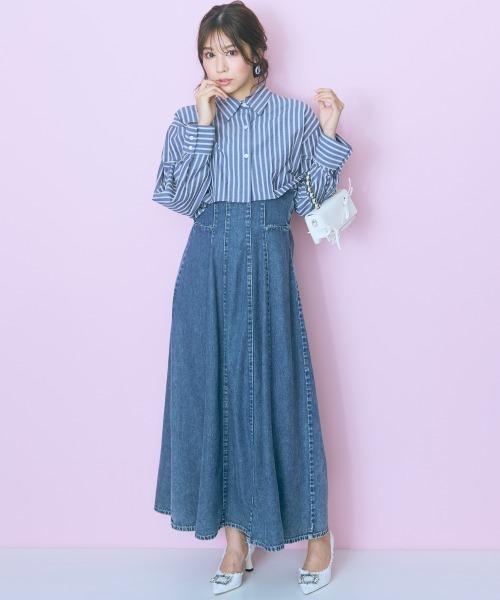 marun（マルン）の「＜大きいサイズ＞後編み上げデニムキャミワンピース marun（ワンピース・レディース・ブラック/ブルー・4L/3L/L/5L/LL）」の13枚目の写真