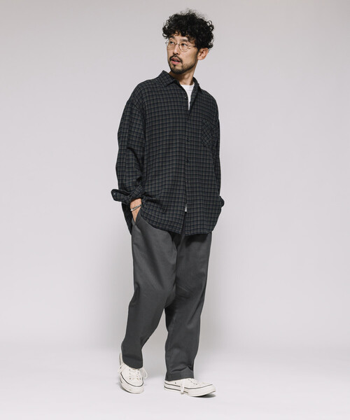 Firsthand(ファーストハンド)の「Firsthand/ファーストハンド ワイドシルエット ドロストチノパンツ / テーパードシルエット イージーチノパンツ(チノパンツ・メンズ・チャコールグレー/ブラック/ネイビー・M/L)」の11枚目の写真