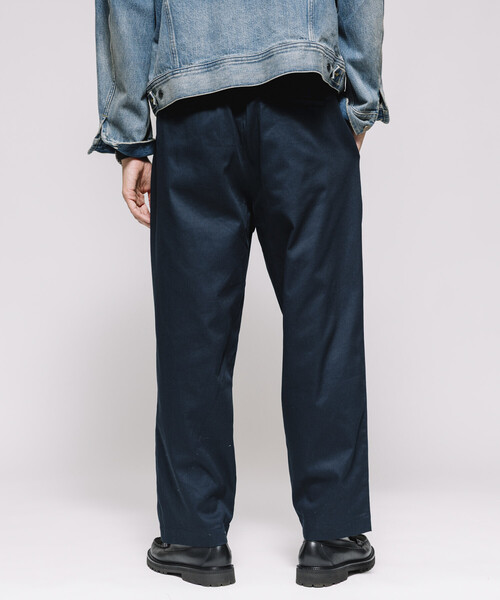 Firsthand(ファーストハンド)の「Firsthand/ファーストハンド ワイドシルエット ドロストチノパンツ / テーパードシルエット イージーチノパンツ(チノパンツ・メンズ・チャコールグレー/ブラック/ネイビー・M/L)」の17枚目の写真