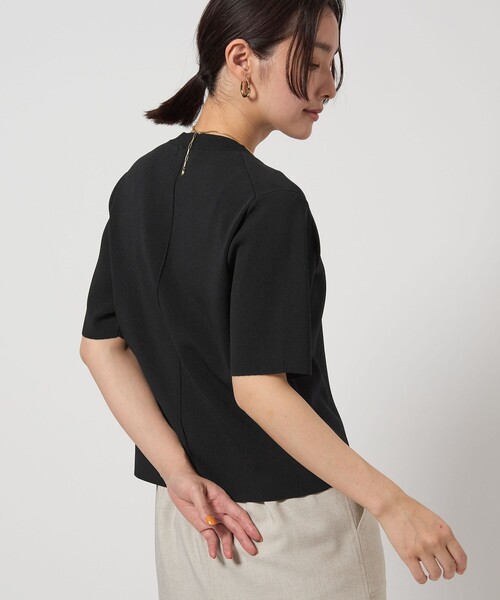 green label relaxing（グリーンレーベルリラクシング）の「【WEB限定】＜at ease＞ サマー ニット TEE -ウォッシャブル・接触冷感・UVカット-（ニット/セーター・レディース・コバルトブルー/ブラック/オフホワイト・FREE）」の5枚目の写真