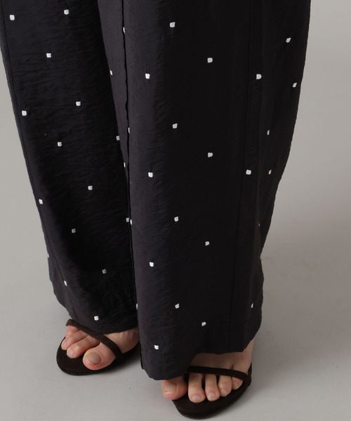A part by（アパートバイ）の「ドットシシュウパンツ（その他パンツ