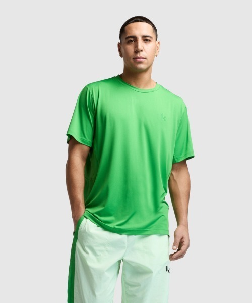Kinetics(キネティクス)の「New Balance Klutch Men's Mesh Performance T-Shirt(ニューバランス クラッチ メッシュ パフォーマンスTシャツ)(Tシャツ/カットソー・メンズ・ベージュ系/グリーン系/イエロー系・MEDIUM/LARGE/X-LARGE)」の2枚目の写真
