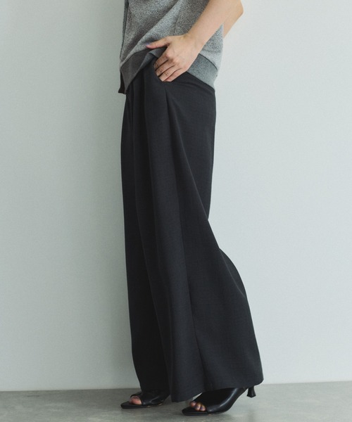 VICKY（ビッキー）の「タンブラーオックスタックパンツ≪手洗い可能≫（スラックス・レディース・イエロー/ライトグレー/チャコールグレー・M）」の2枚目の写真